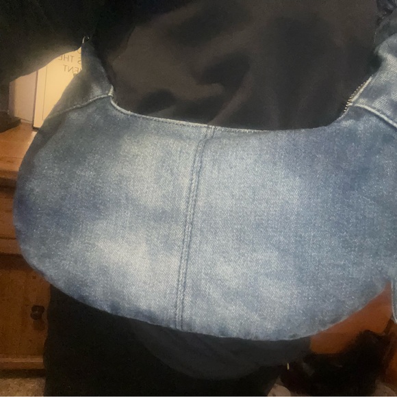 SOLD Denim crossbody and shoulder bag! - Picture 7 of 11